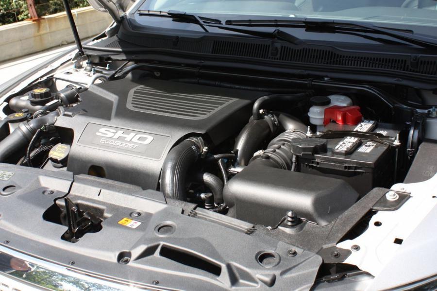  Ford Taurus SHO 2010 года  (фото 102 из 248)